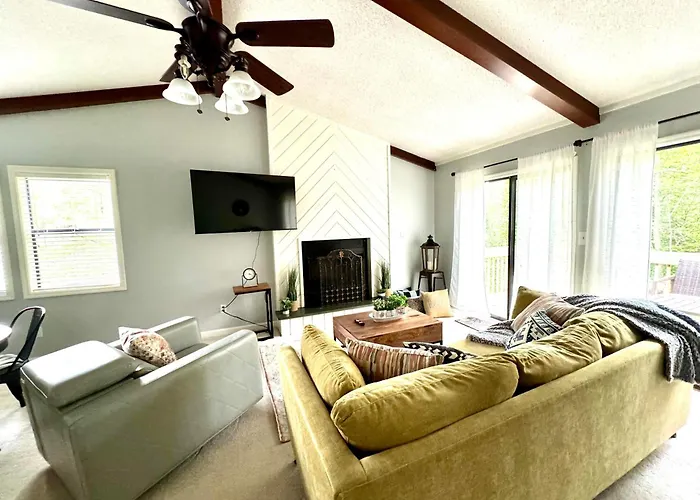 Aspen Way - Wake Forest Aparthotel