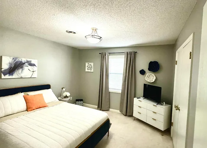 Aspen Way - Wake Forest Aparthotel